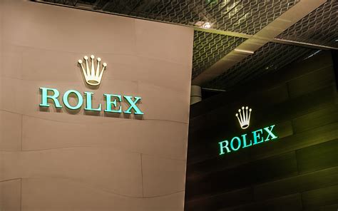 comoro rolex in calabria|Official Rolex Retailers .